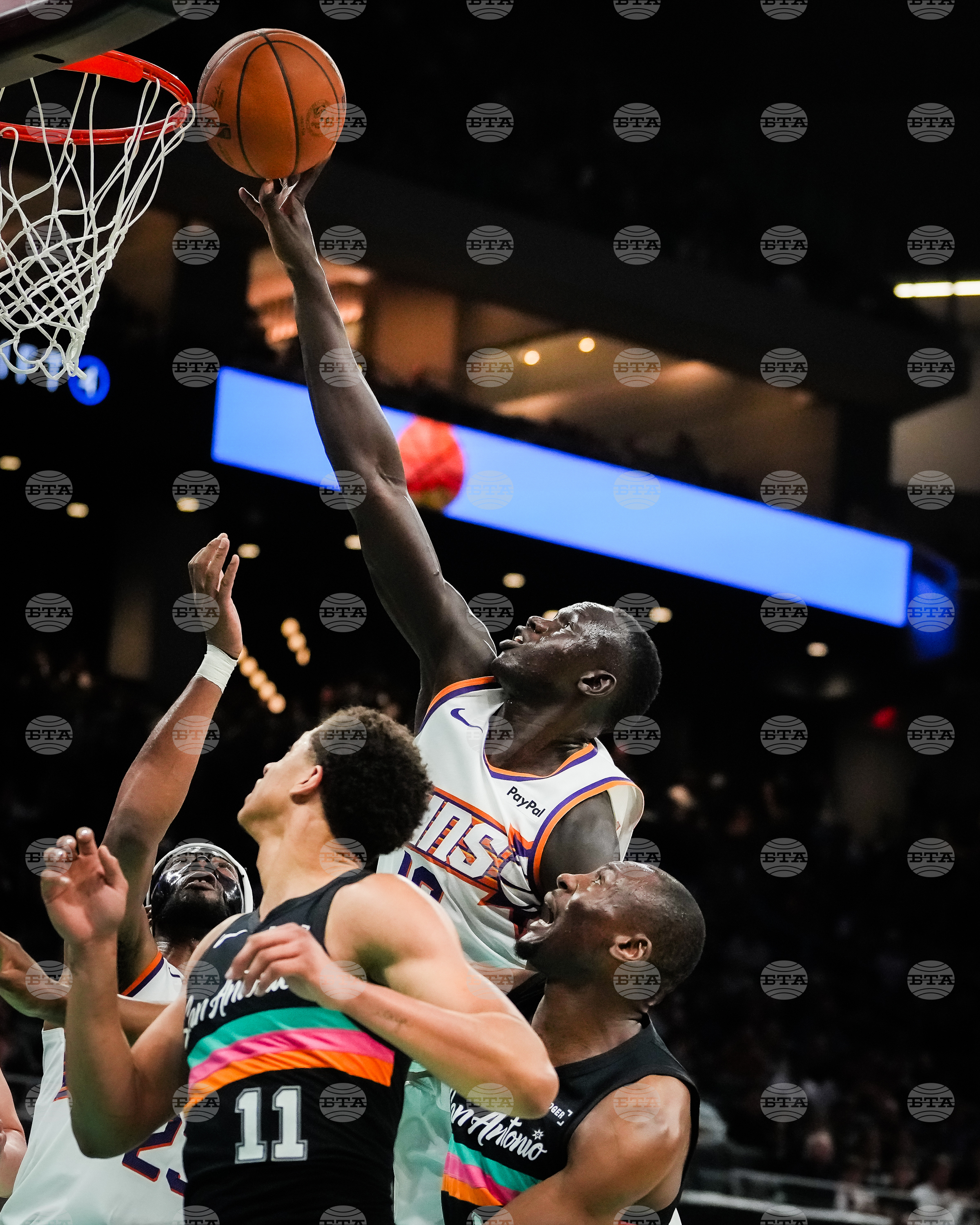 Suns Spurs Basketball