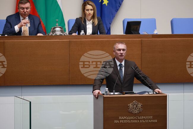 Alliance for Rights and Freedoms Calls for More Support for Mother Tongue Education