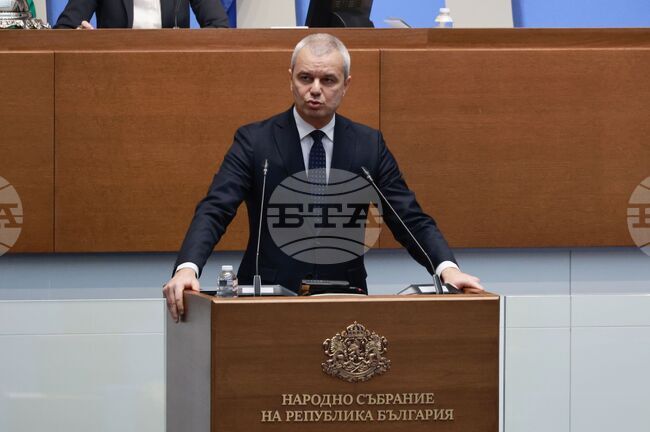 От "Възраждане" заявиха, че ще организират референдум в Средец и Симеоновград относно изграждане на центрове за нелегални емигранти