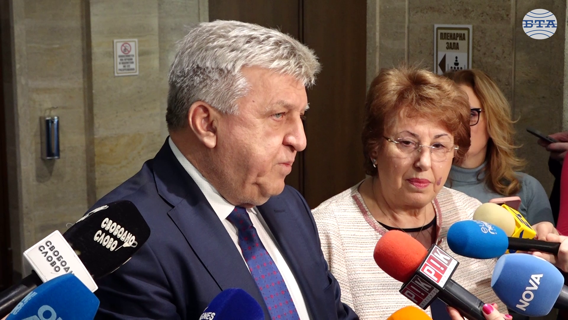 Това, което чух от парламентарната трибуна, е достатъчно Цицелков сам да си подаде оставката, смята Манол Генов