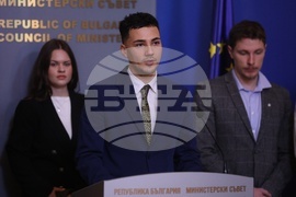 Министерски съвет - Андрей Гюров - студенти - брифинг