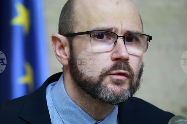 Според служебния министър Андрей Янкулов ограничението от шест месеца за временно изпълняващ функциите на главен прокурор не противоречи на Конституцията