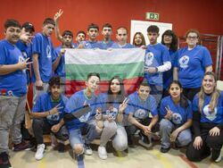 Самоковски ученици обмениха опит в португалския град Барселош по програма „Еразъм+“