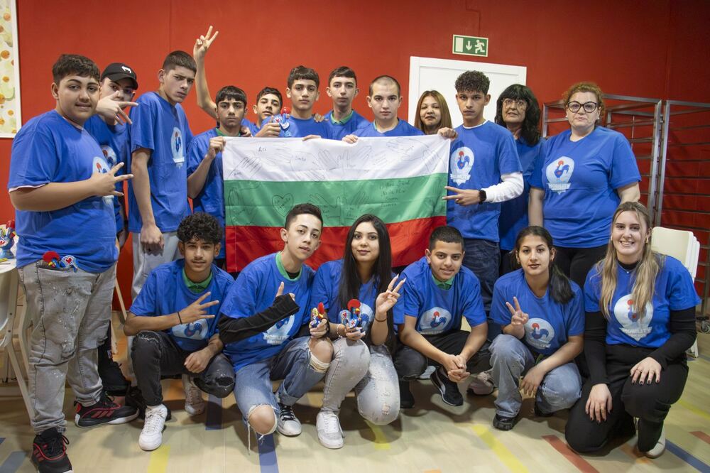 Самоковски ученици обмениха опит в португалския град Барселош по програма „Еразъм+“