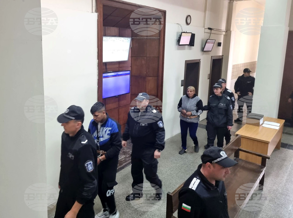 При засилено полицейско присъствие гледат мерките за неотклонение на петимата обвиняеми за убийство в центъра на Казанлък