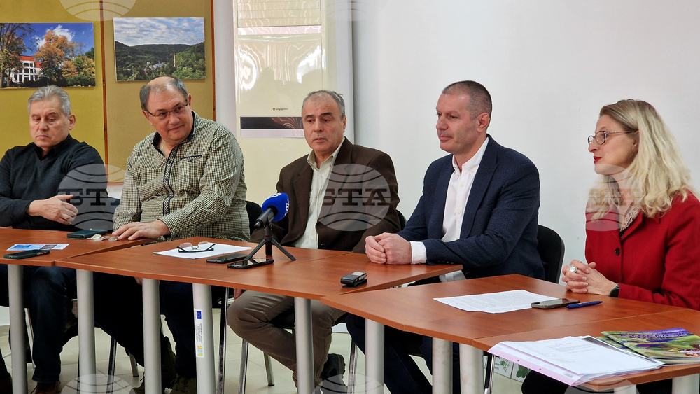 Шумен - брифинг - пещера Бисерна