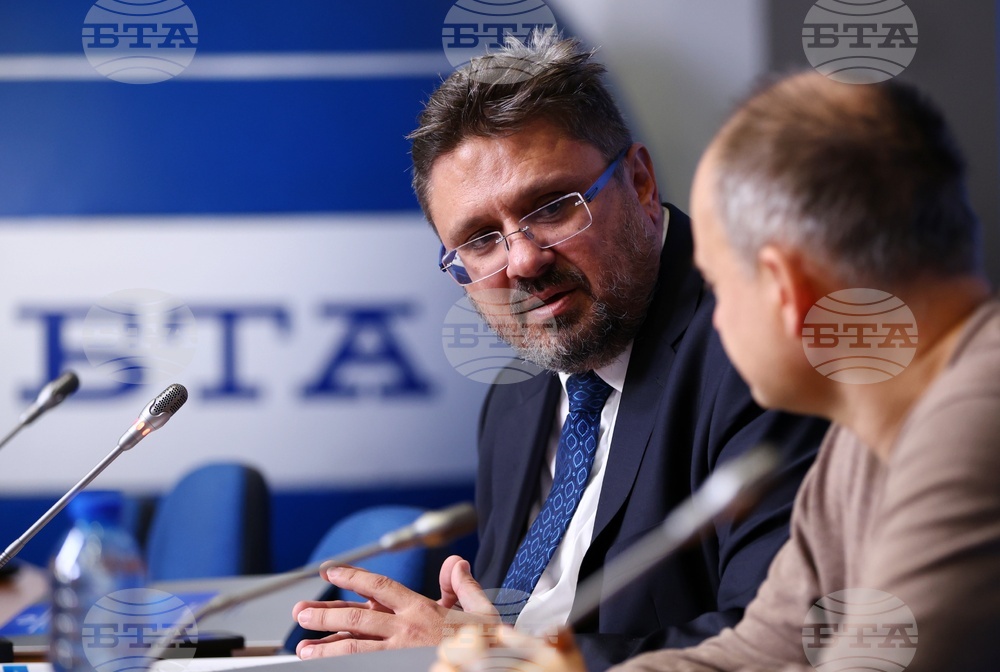 Национален пресклуб на БТА-София - Българска телеграфна агенция - сдружение „Български национален комитет по осветление“ - договор за партньорство