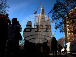 Spain Sagrada Familia Arm