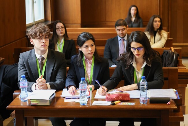 Студенти по право в НБУ са национални шампиони в най-престижното студентско състезание по международно право в света 