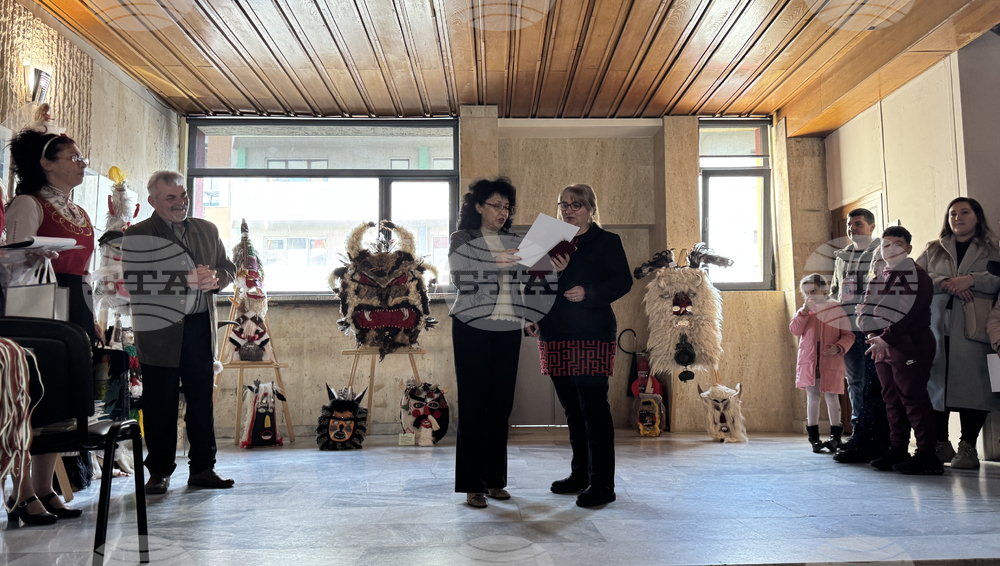 Казанлък - Втори национален конкурс за изработка на кукерски маски „Сирни Заговезни“