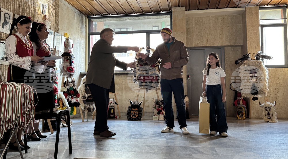 Казанлък - Втори национален конкурс за изработка на кукерски маски „Сирни Заговезни“