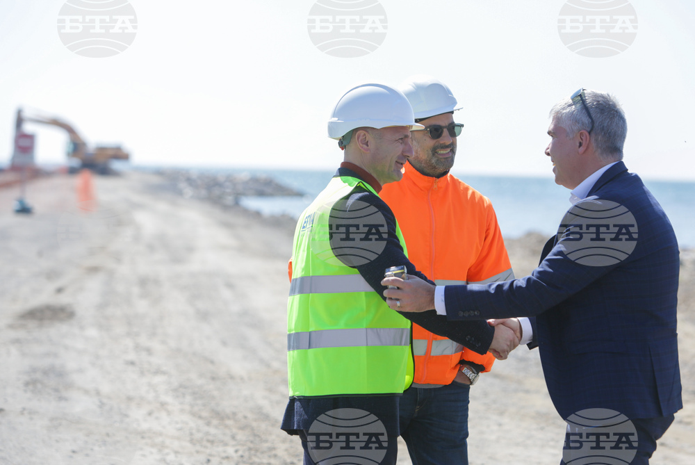 Гърция - Александруполис - терминал за втечнен природен газ - инспекция