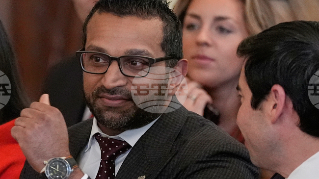 Директорът на ФБР Каш Пател защити олимпийското празненство с бира по време на пътуването си в Италия