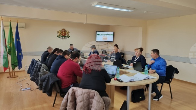 Общинският съвет в Крушари разгледа и прие отчета за дейността на Местната комисия за обществен ред и сигурност за 2025 година