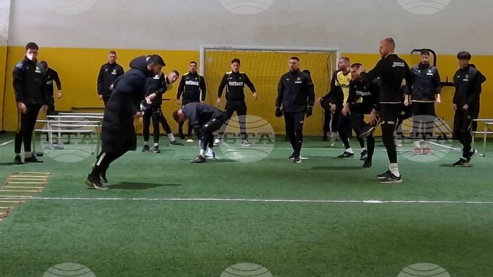 Футболен клуб Миньор привлече левия външен халф Стоил Йорданов