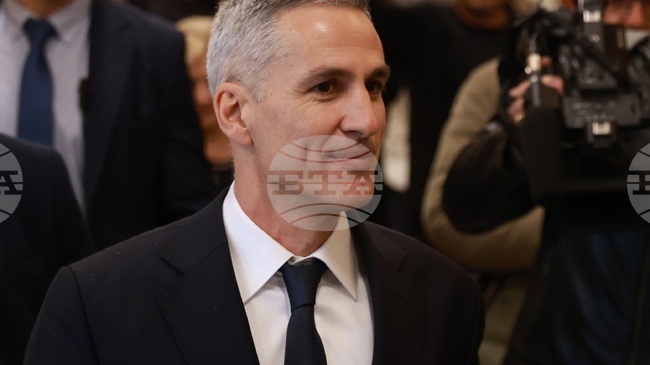 За да гарантираме честен изборен процес, трябва да работим в много добра координация, каза служебният премиер Андрей Гюров след срещата с ЦИК