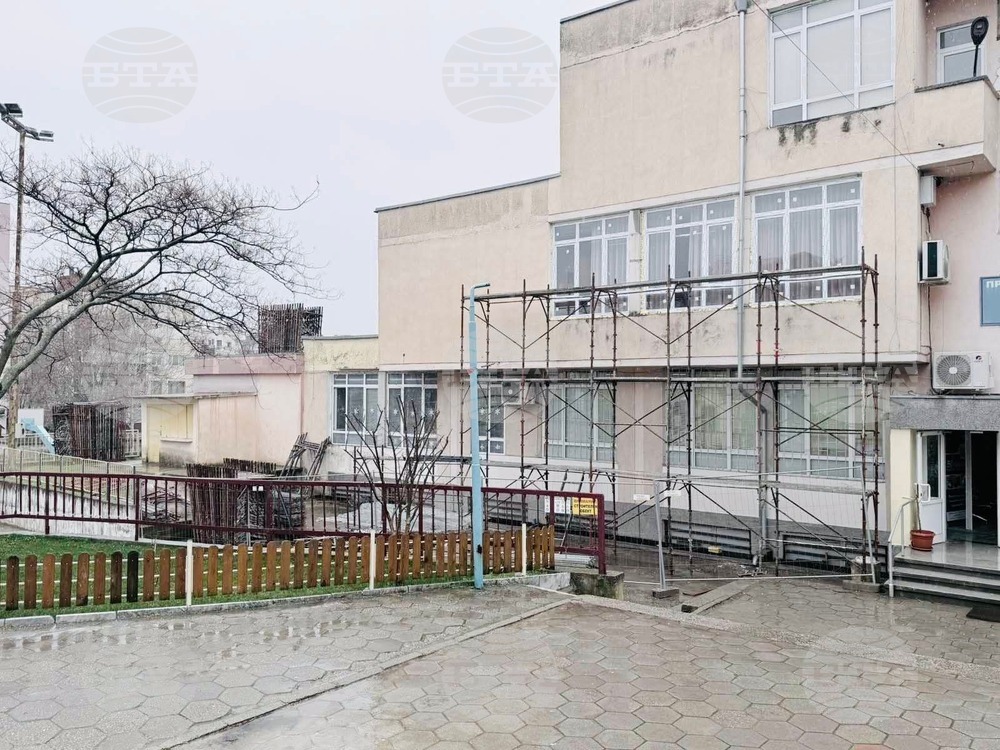 Започва ремонт на сградата на Професионална техническа гимназия – Сандански и IV ОУ „Св. Св. Козма и Дамян“ – Сандански
