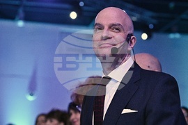 „Отвъд екраните: Как да съхраним детството в дигиталния свят" - дискусия