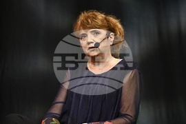 „Отвъд екраните: Как да съхраним детството в дигиталния свят" - дискусия