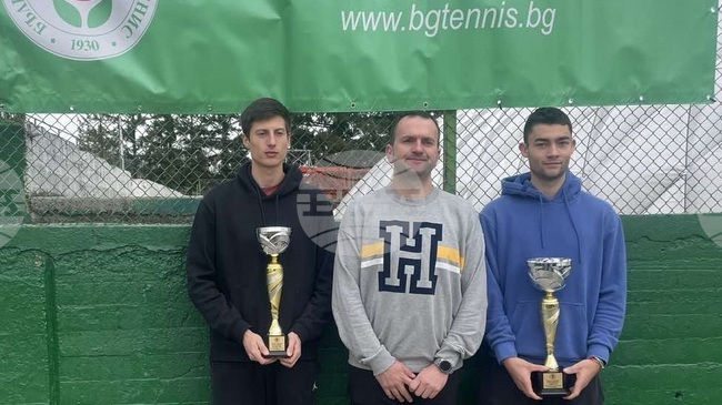 Джордж Лазаров и Джулия Терзийска станаха шампиони на сингъл на Държавното лично първенство по тенис за мъже и жени в зала в София