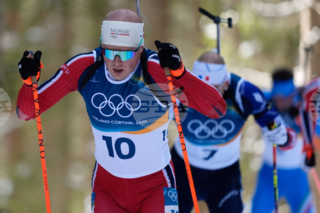 Норвежецът Йоханес Дале спечели олимпийската титла в масовия старт в биатлона