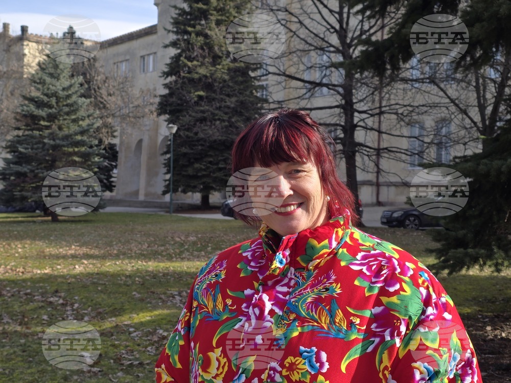 Австралийката Аманда Парър, която гостува на фестивала Sofia Lights, превръща градската среда в сцена за размисъл чрез светлина