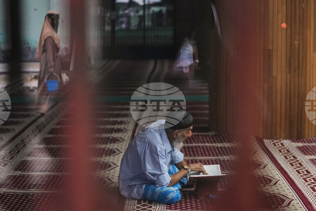 APTOPIX Myanmar Ramadan