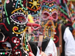 Традиция и съвремие събира „За кукерите и отвъд маските“, снимка – Global  Leaders