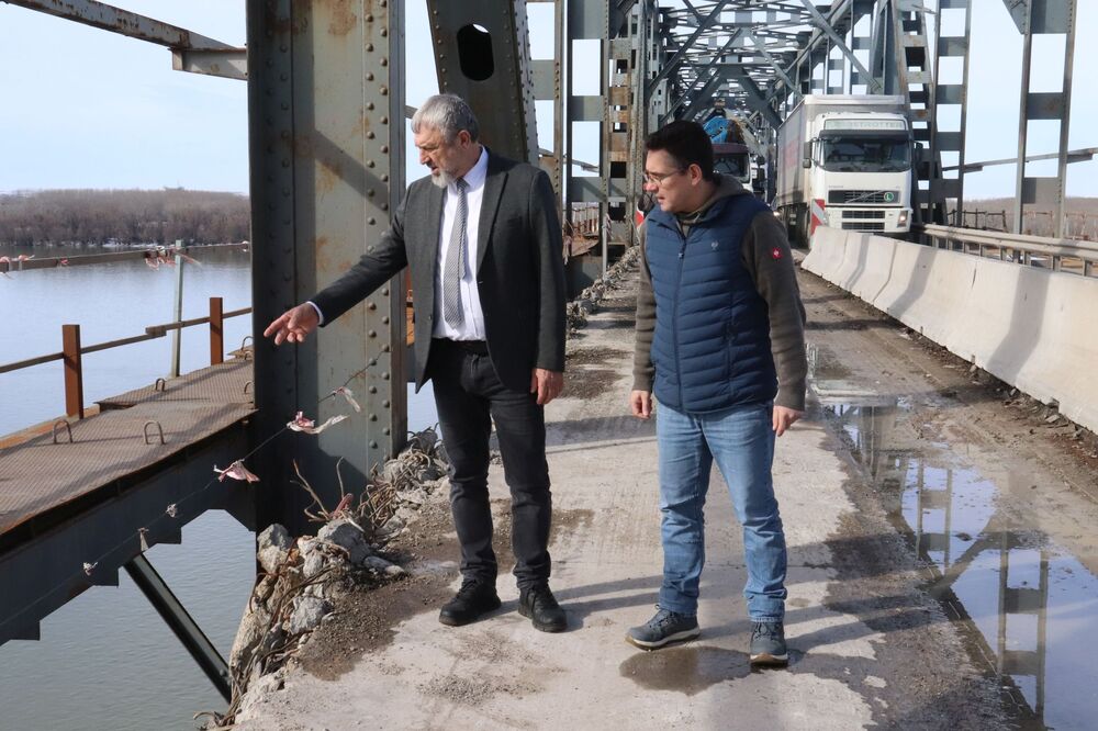 ОА Русе: Ремонтът на Дунав мост върви по график