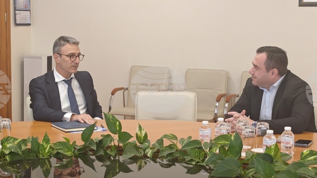 Министърът на енергетиката Трайчо Трайков призова КЕВР да обяви ясен срок за проверките на "високите сметки за електроенергия", жалбите вече са 2200