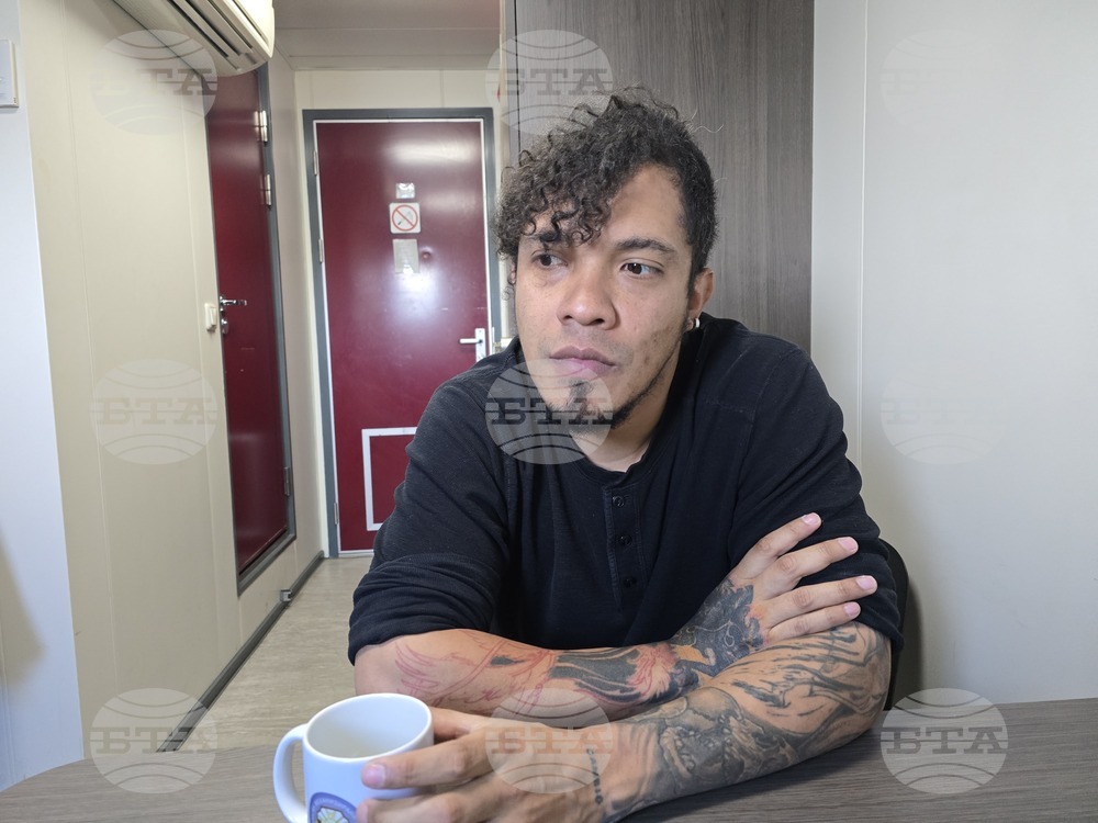 Антарктида - 34-та българска антарктическа експедиция - Ернесто Батиста