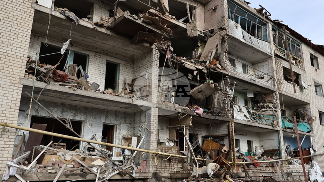 Украйна съобщи за петима ранени при нападение срещу Запорожие навръх четвъртата годишнина от войната