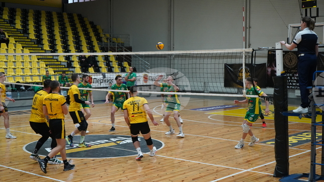 Волейболният Добруджа 07 успя да надиграе Миньор в напрегнат мач и червени картони за двата отбора