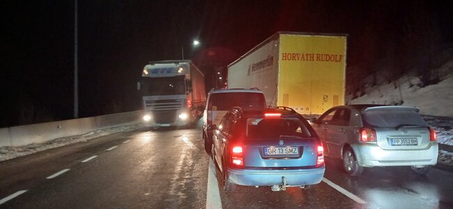 Заради километрично опашки на Дунав мост въвеждат допълнителни мерки за облекчаване на трафика