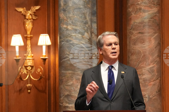 Върховният съд на САЩ отне предимството на президента Доналд Тръмп с решението си за митата, заяви министърът на финансите на САЩ Скот Бесънт