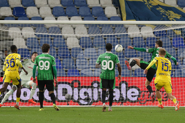 Сасуоло постигна класическа победа срещу Верона в италианската Серия А