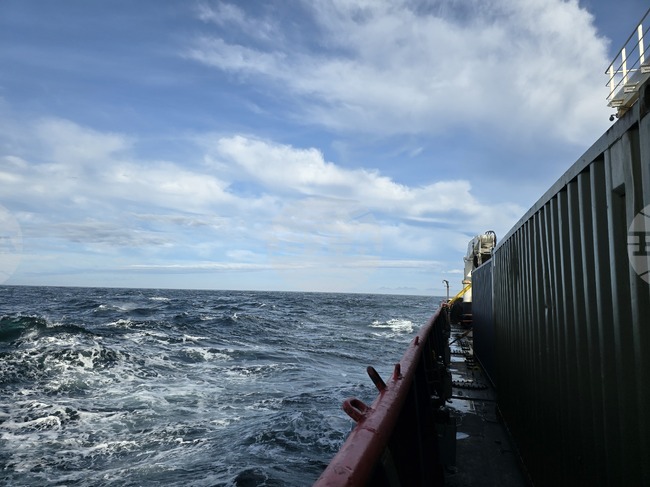 Научноизследователския кораб "Св. св. Кирил и Методий" отплава от аржентинския залив Баия Буен Сусесо