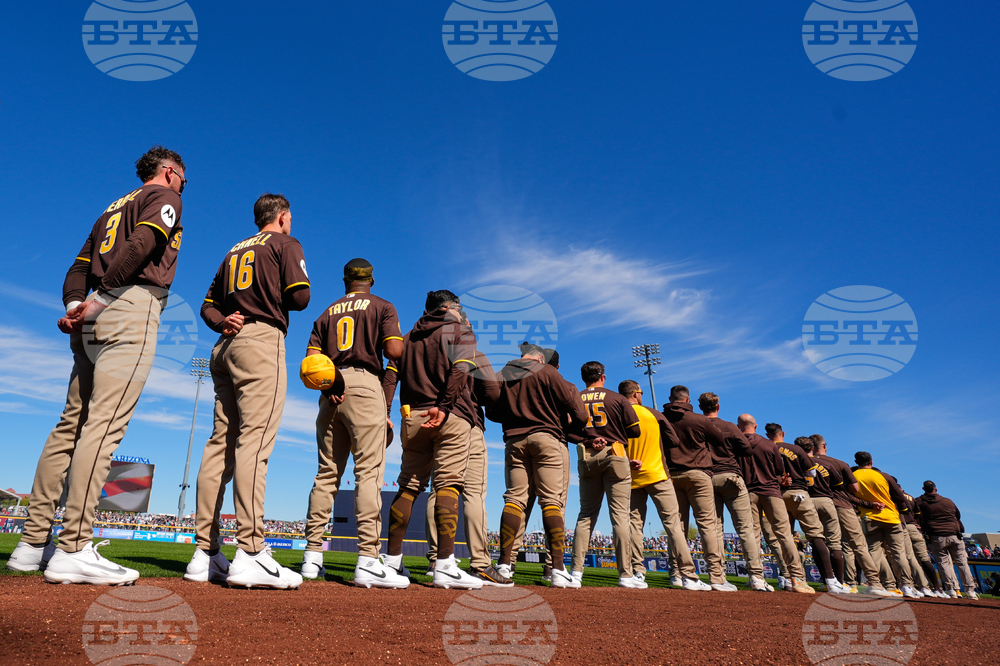 Padres Mariners Spring Baseball
