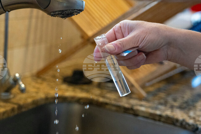 New Orleans-Lead Pipes