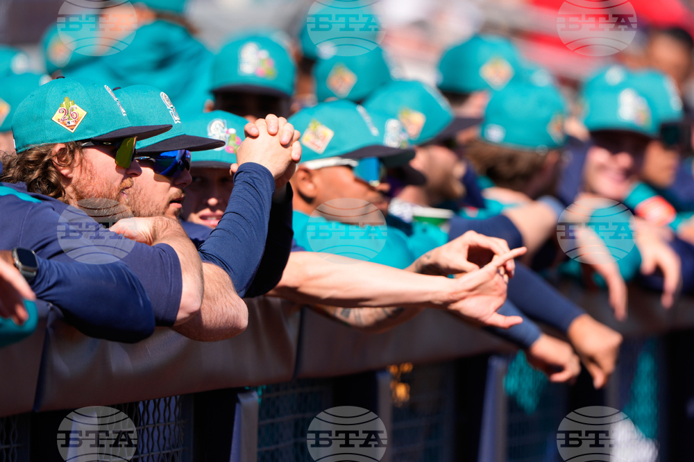 Padres Mariners Spring Baseball
