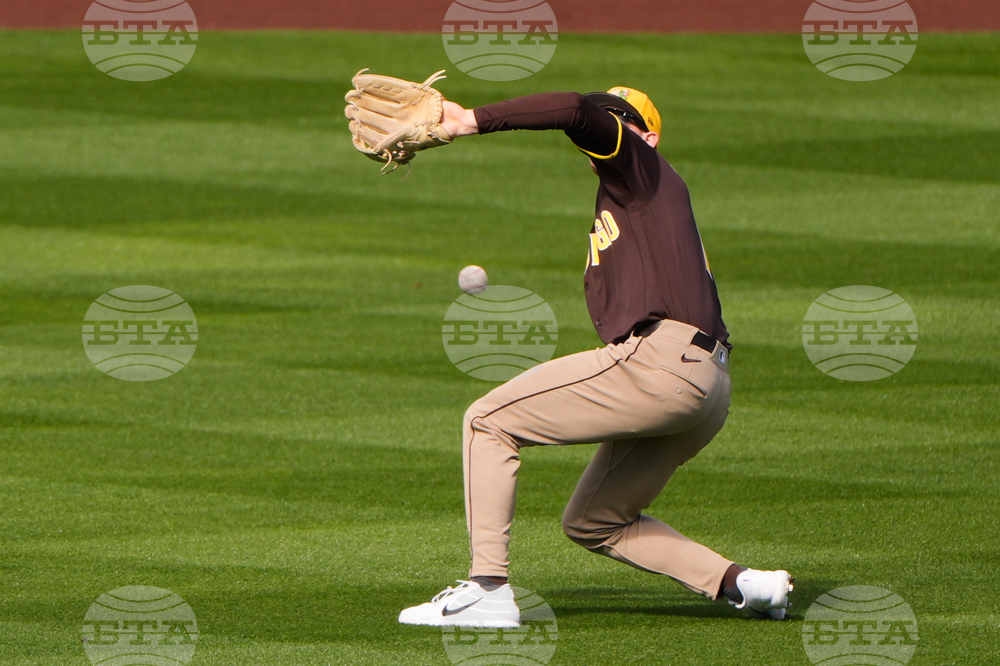 Padres Mariners Spring Baseball