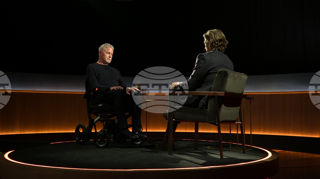 „Нетфликс" излъчи посмъртно интервю с актьора Ерик Дейн