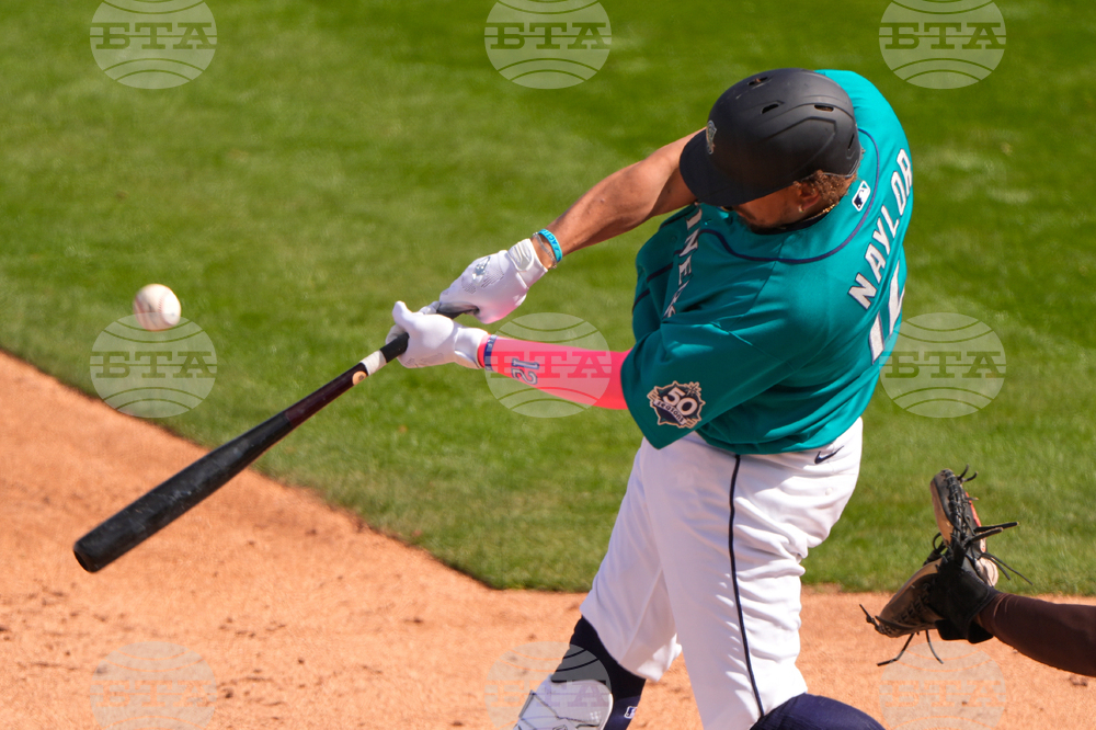 Padres Mariners Spring Baseball
