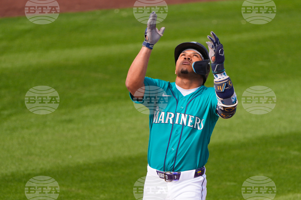 Padres Mariners Spring Baseball