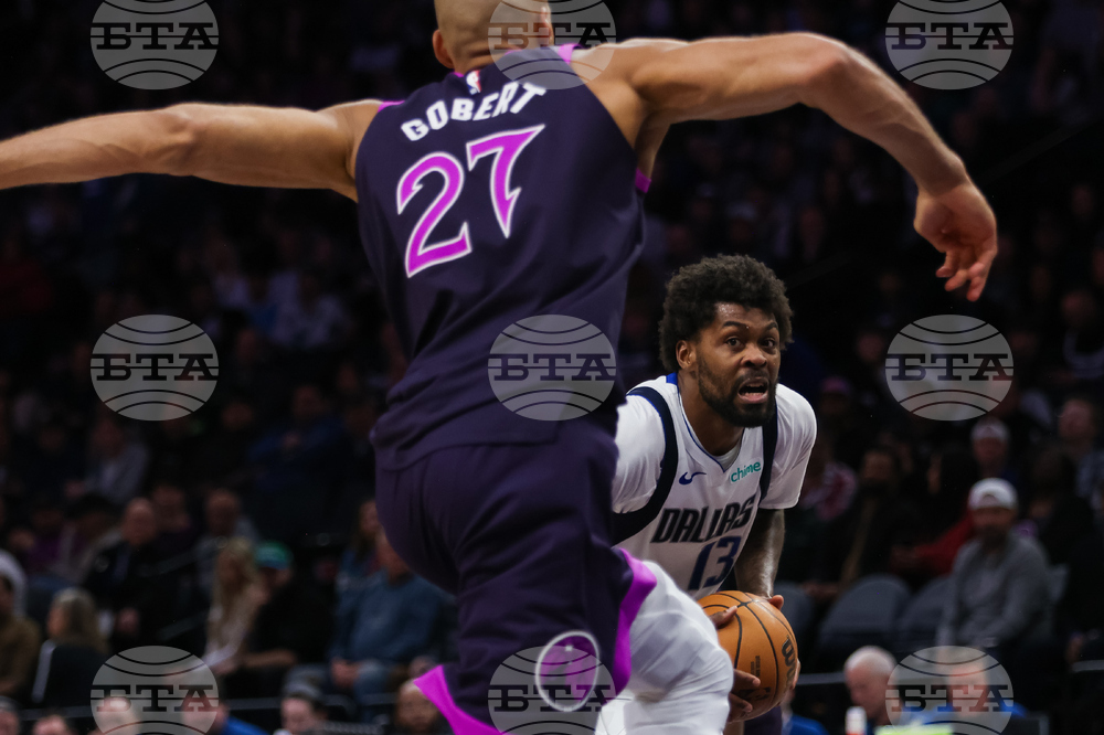 Timberwolves Mavericks Basketball