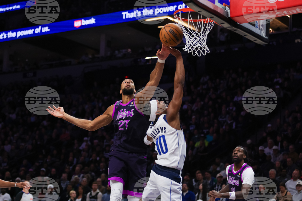 Timberwolves Mavericks Basketball