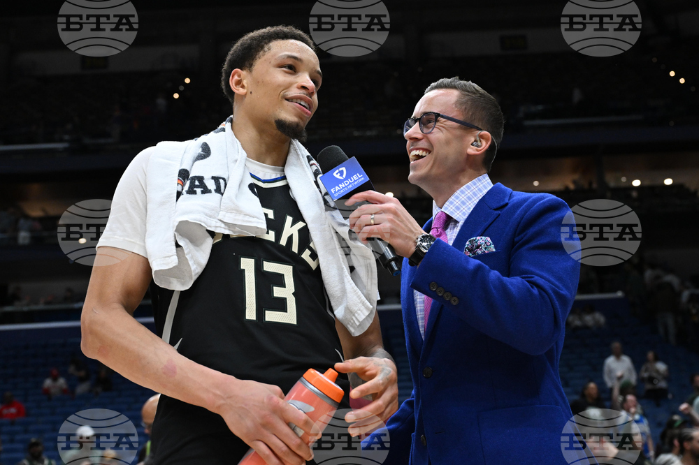 Bucks Pelicans Basketball