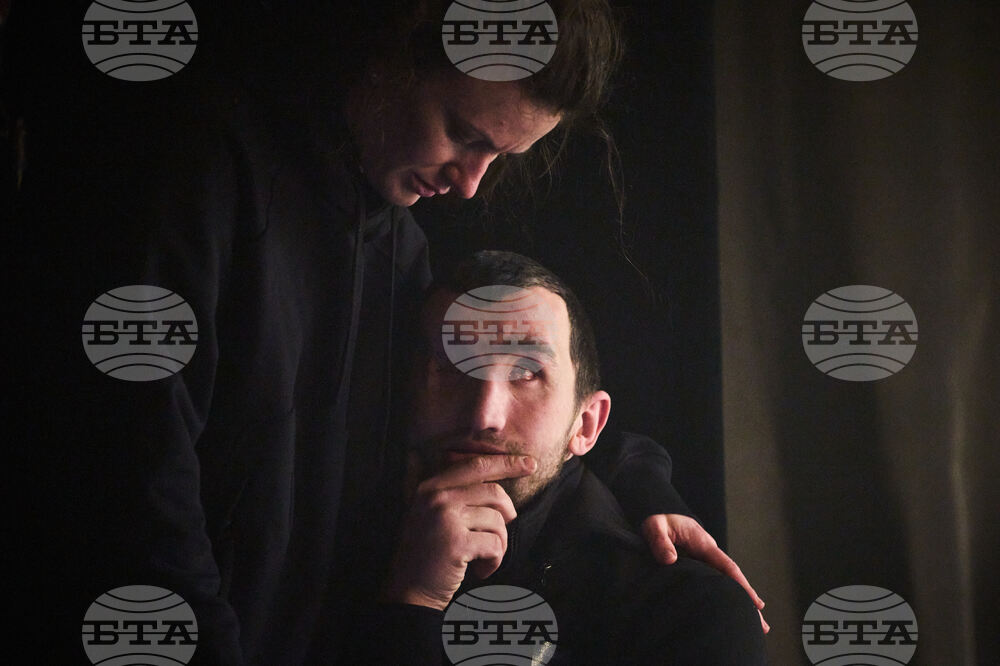 APTOPIX Russia Ukraine War Veterans Theater