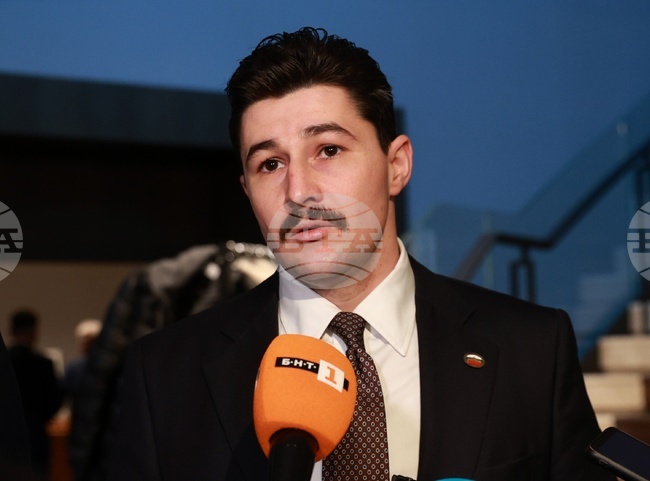 Подписват война от името на България без мандат, заяви кандидатът от „Възраждане" в 21 МИР-Сливен Климент Шопов