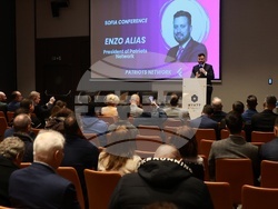 Международна конференция - „Проблеми и трудности пред суверенните държави в Европа“